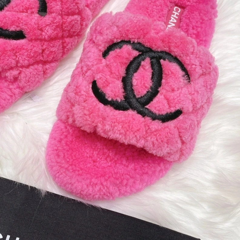 Chxnxl Slippers StreetReady 120208