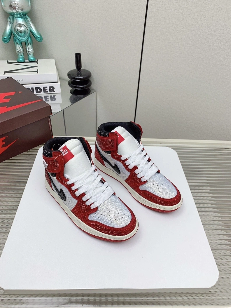 Sleek Nxkx Sneakers 199036