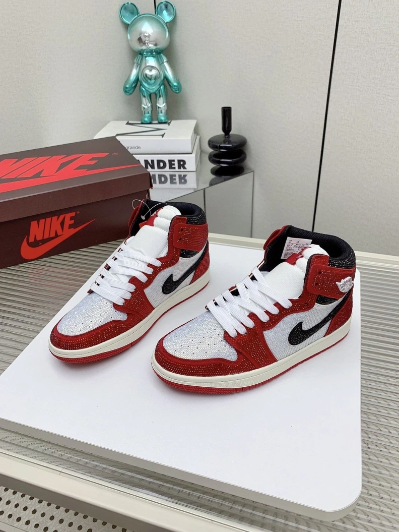 Sleek Nxkx Sneakers 199036