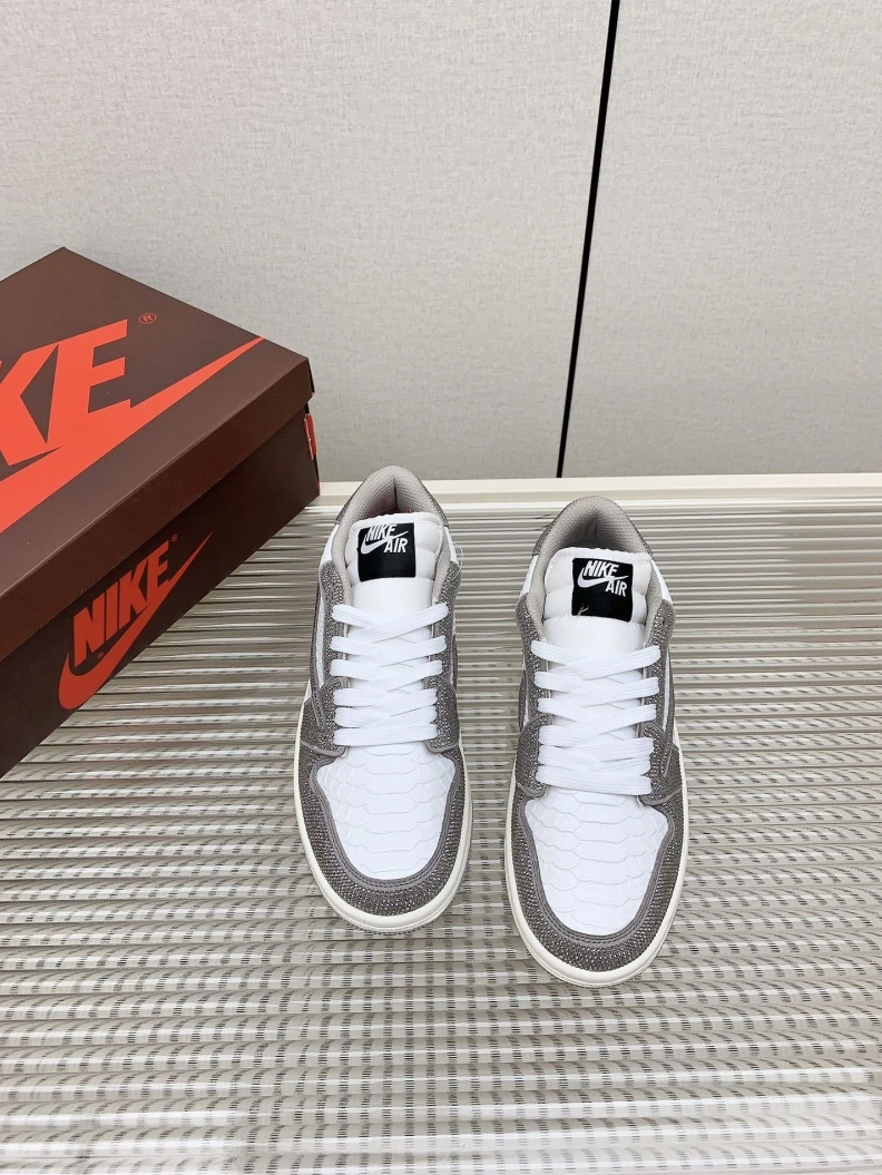 Refined Nxkx Sneakers 199021