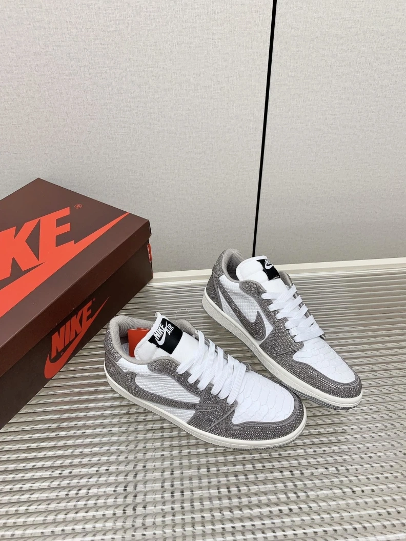 Refined Nxkx Sneakers 199021