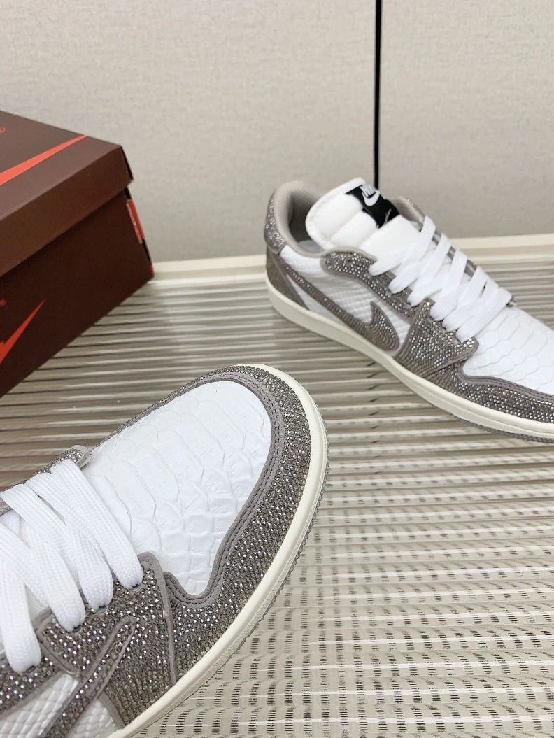 Refined Nxkx Sneakers 199021