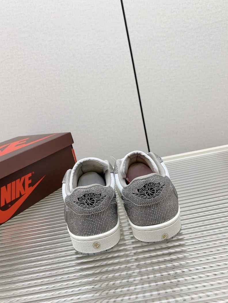 Refined Nxkx Sneakers 199021