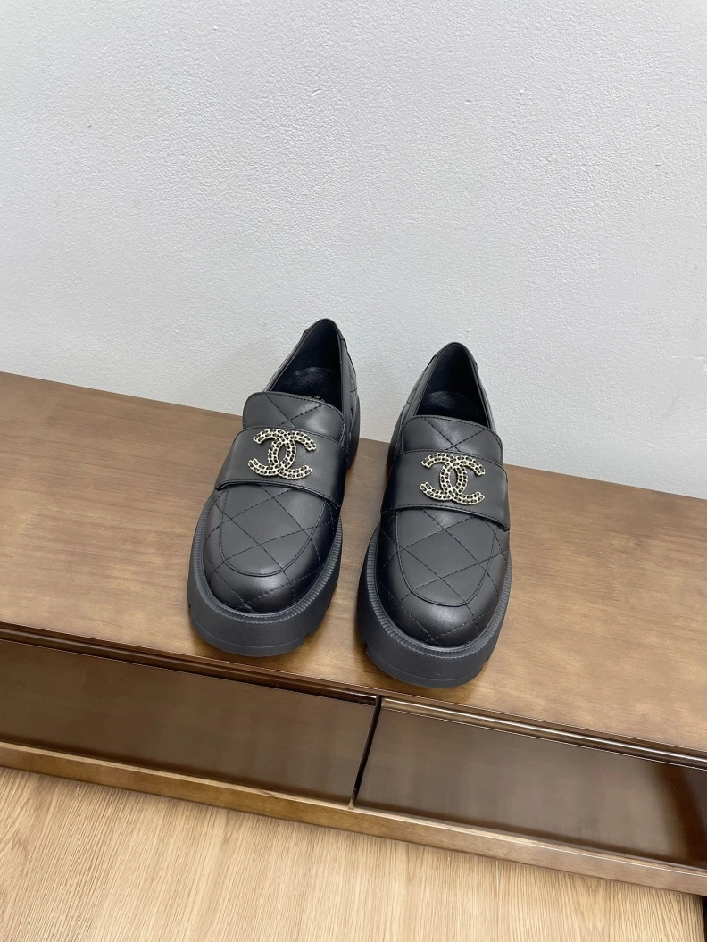 UrbanStyle Chxnxl Leather Shoes 120772
