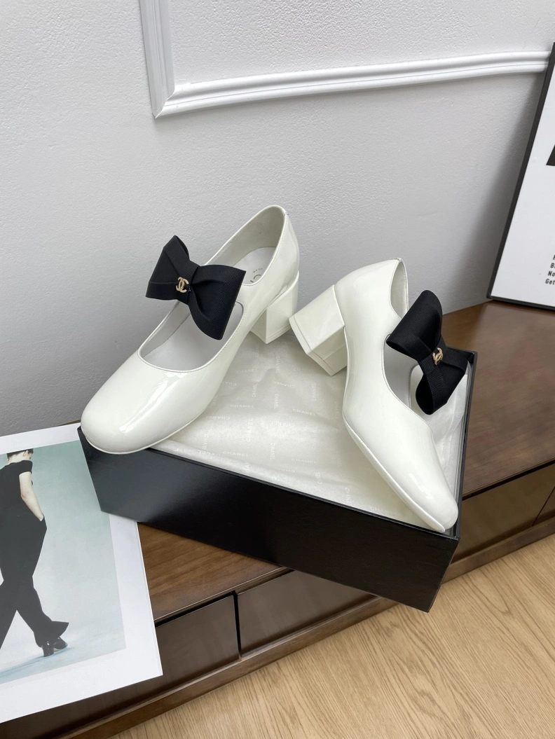 NewStyle Chxnxl Flat Shoes 121076