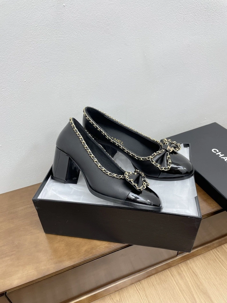Sleek Chxnxl Flat Shoes 121071