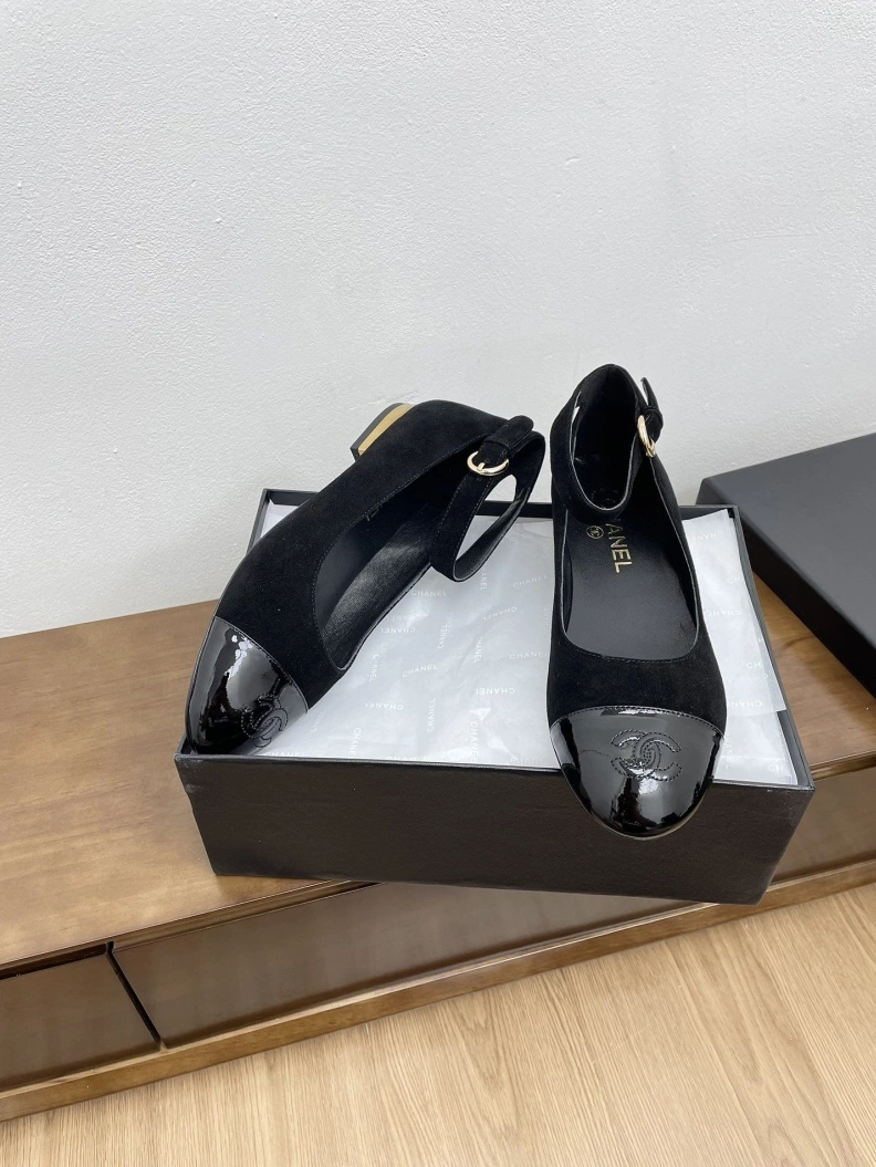 Soft Chxnxl Flat Shoes 121067