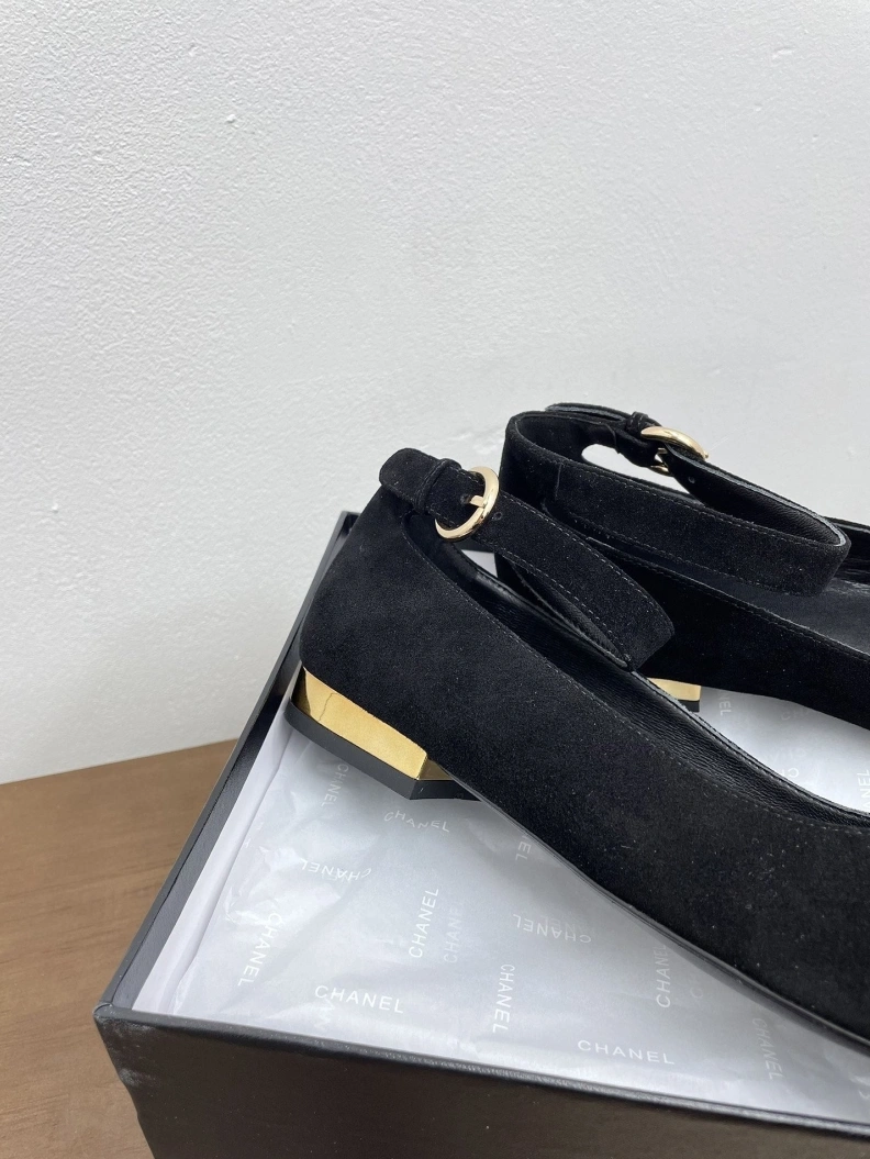 Soft Chxnxl Flat Shoes 121067