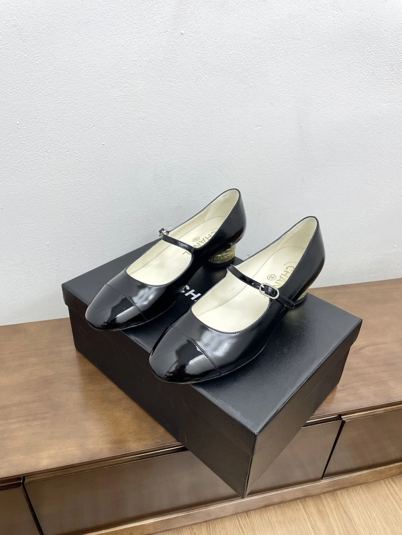 Durable Chxnxl Flat Shoes 121062