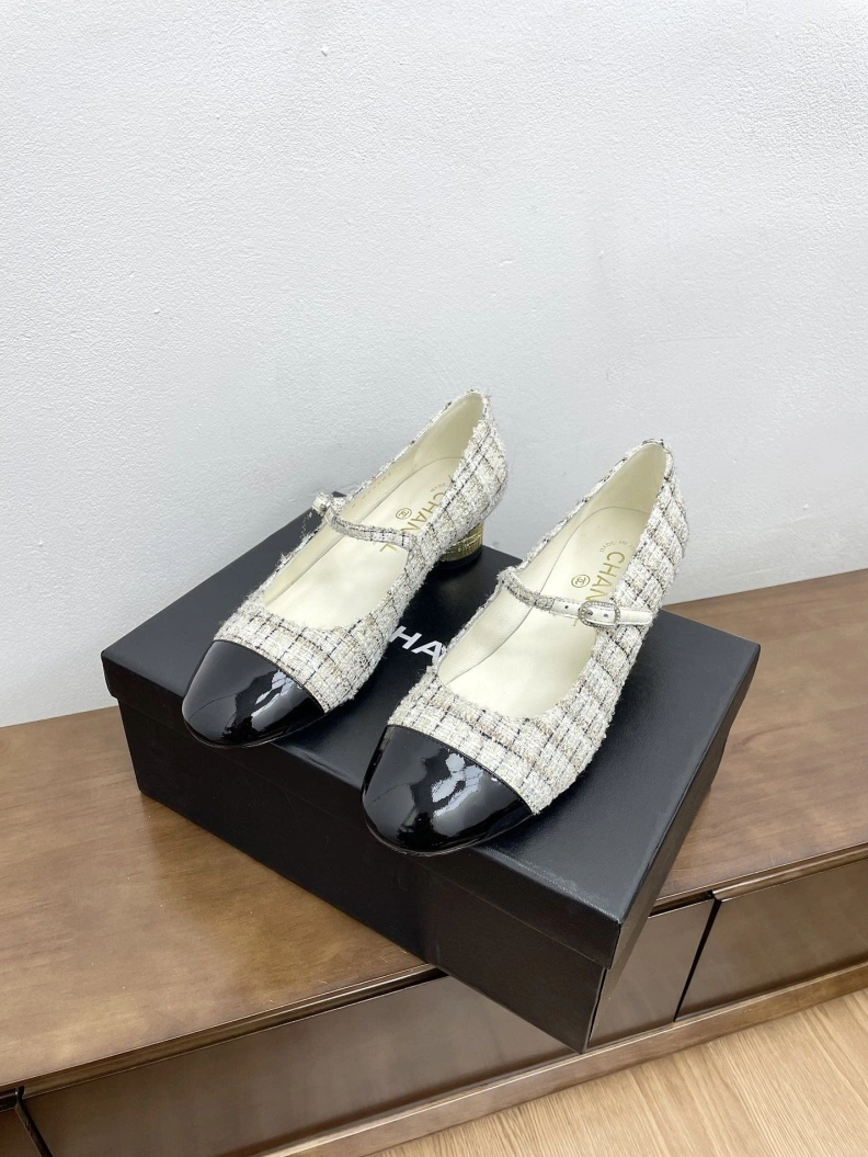 Chxnxl Flat Shoes Bold 121064