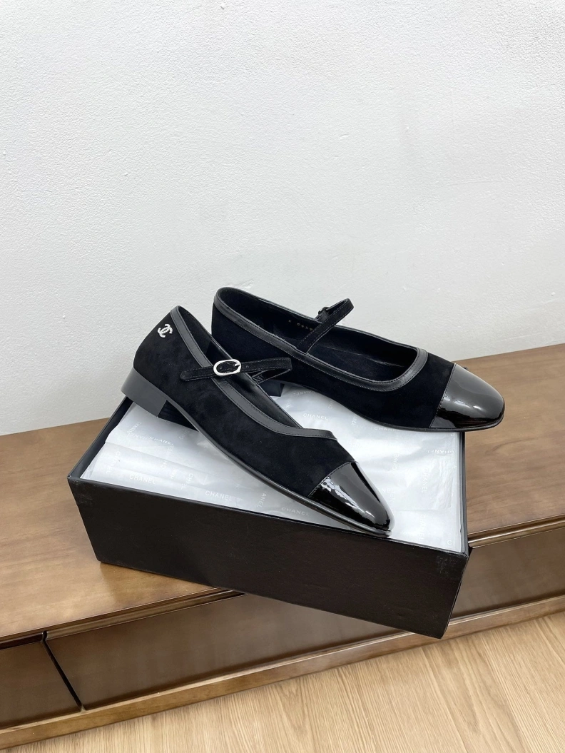 Chxnxl Flat Shoes Timeless 121050