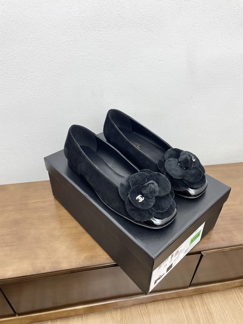 WellDesigned Chxnxl Flat Shoes 121055