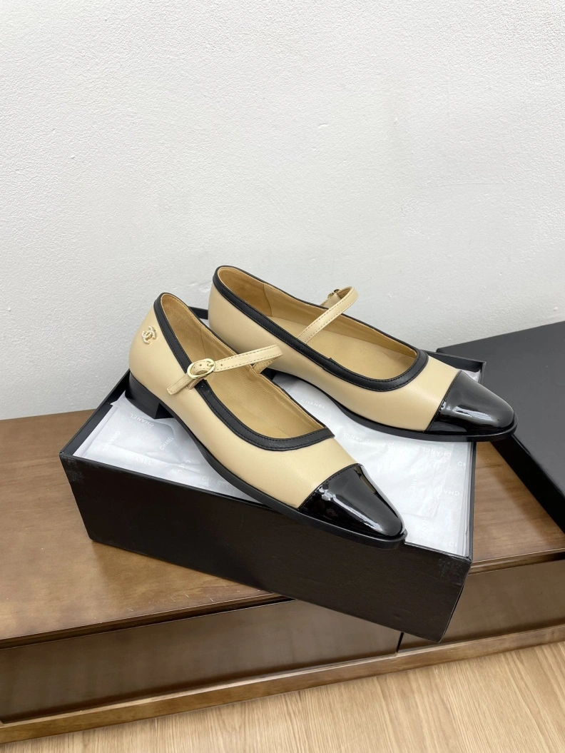 Versatile Chxnxl Flat Shoes 121054