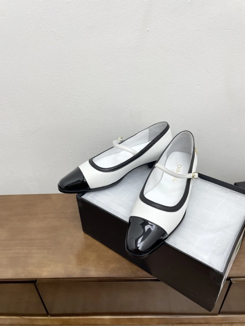 Chxnxl Flat Shoes GoAnywhere 121045
