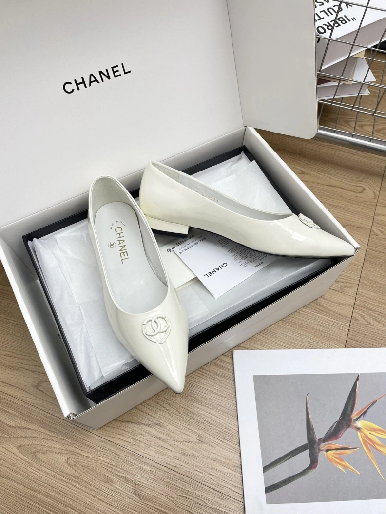 GoAnywhere Chxnxl Flat Shoes 121051