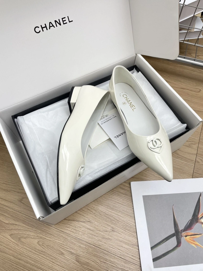 GoAnywhere Chxnxl Flat Shoes 121051