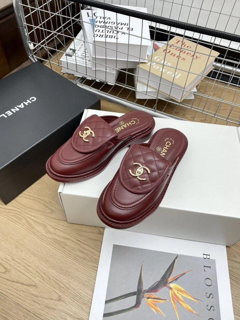 Chxnxl Slippers Bold 120201