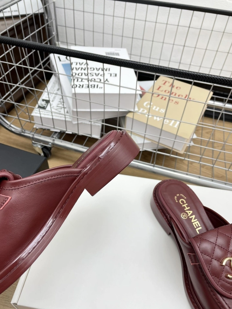 Chxnxl Slippers Bold 120201