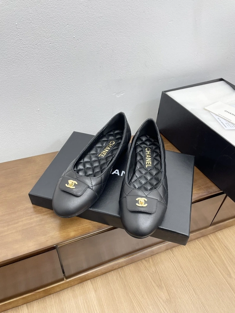Versatile Chxnxl Flat Shoes 121040