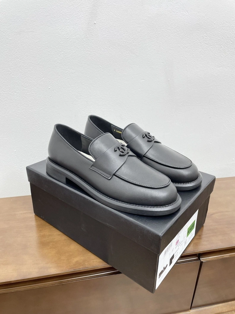 Affordable Chxnxl Leather Shoes 120767