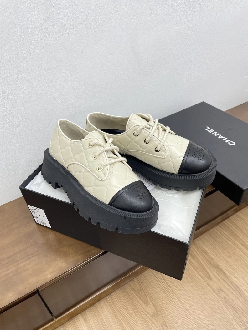 WellDesigned Chxnxl Casual Shoes 121623