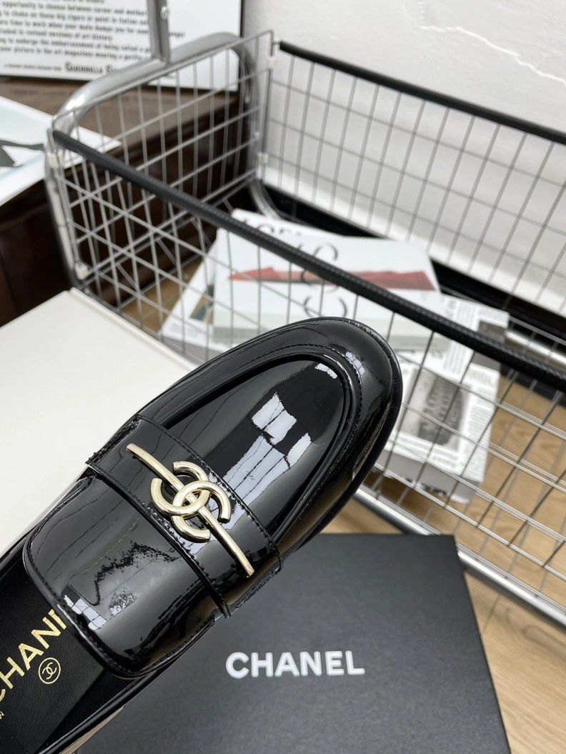 Minimalist Chxnxl Flat Shoes 121036