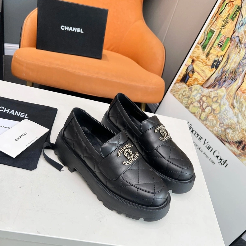 Elegant Chxnxl Leather Shoes 120741