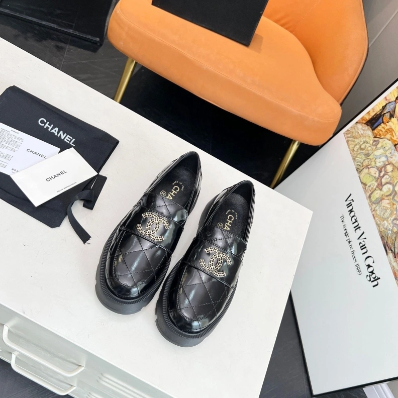 NewStyle Chxnxl Leather Shoes 120739