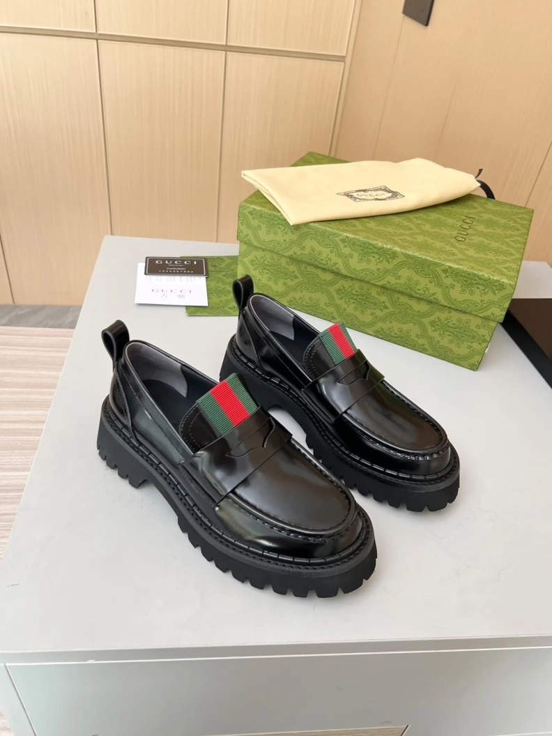 Sophisticated Gxccx Leather Shoes 157603