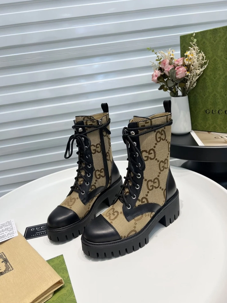 Fashionable Gxccx Boots 157807