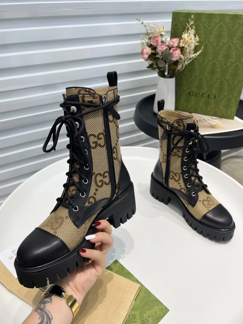 Fashionable Gxccx Boots 157807