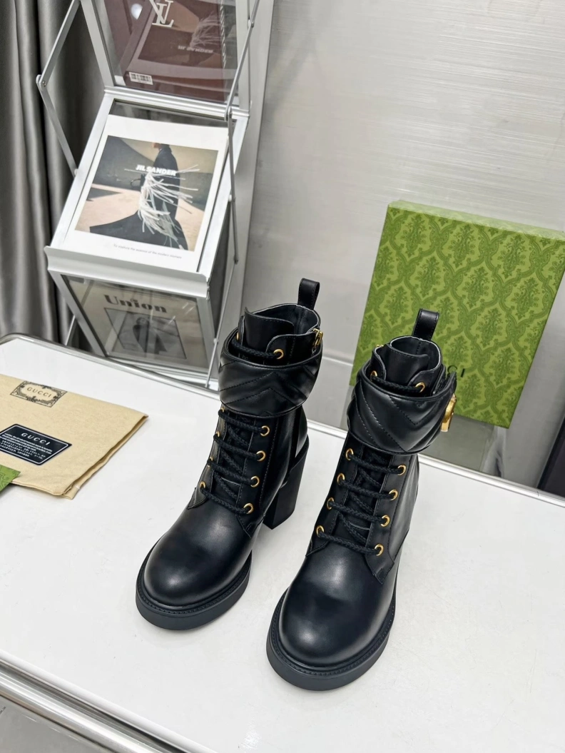 Minimalist Gxccx Boots 157792