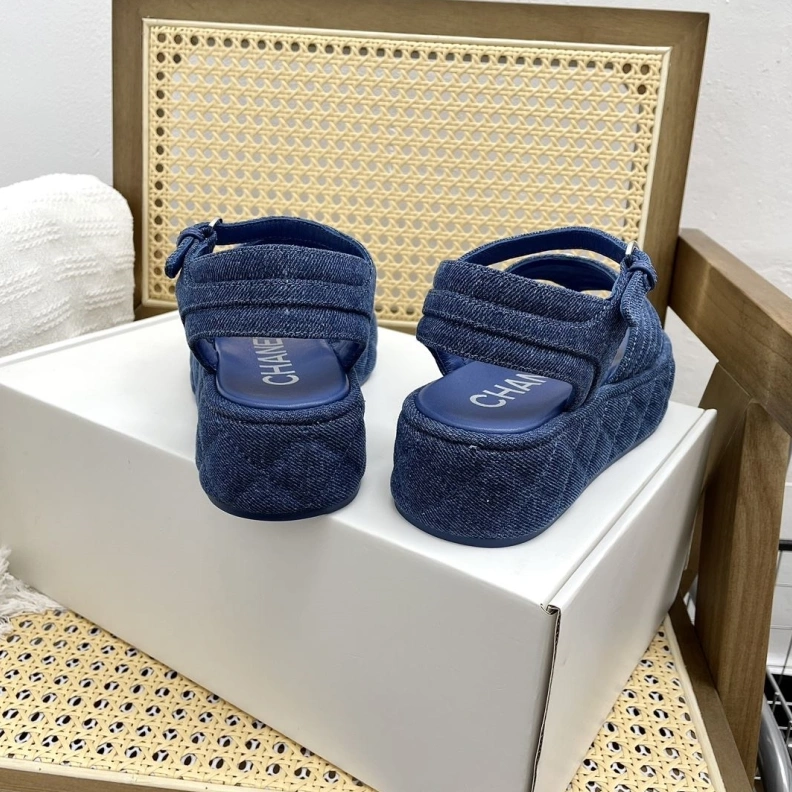 Reliable Chxnxl Sandals 120642