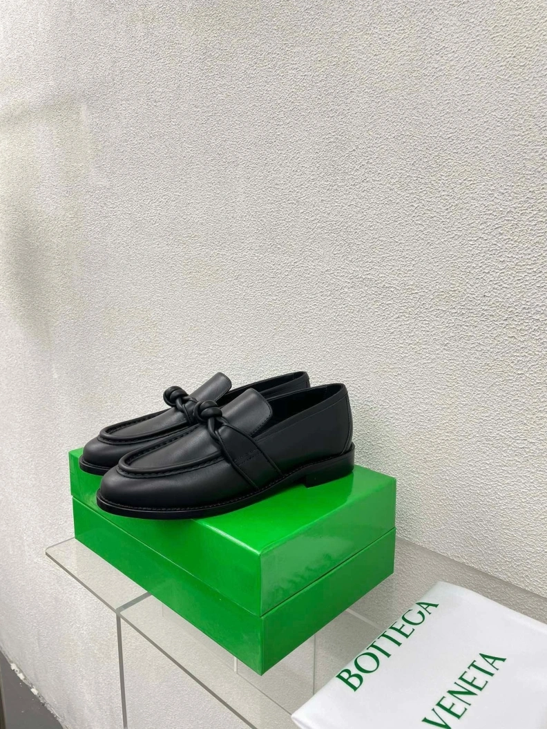 Reliable Bxttxga Vxnxta Leather Shoes 112667