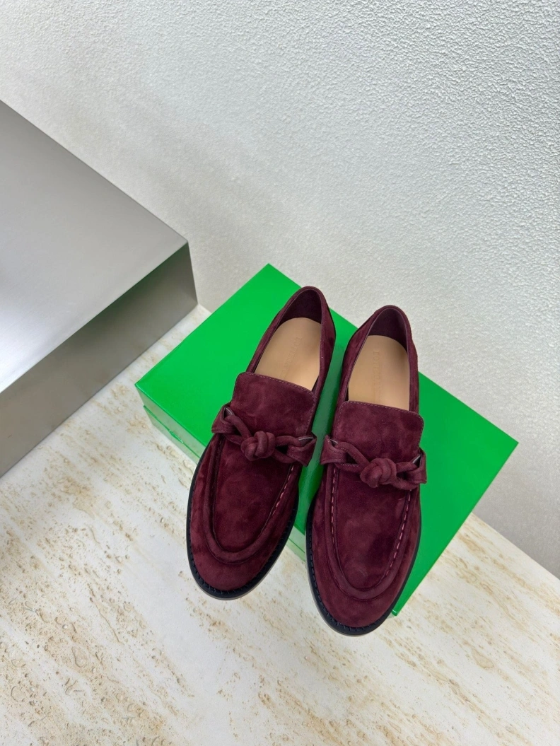 NewStyle Bxttxga Vxnxta Leather Shoes 112658