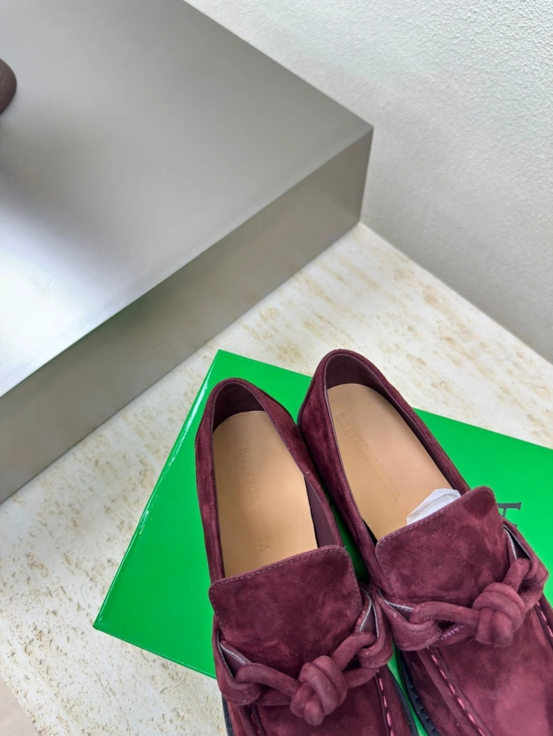 NewStyle Bxttxga Vxnxta Leather Shoes 112658
