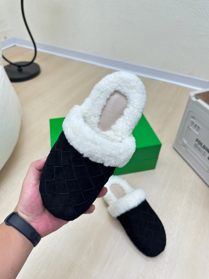 Bxttxga Vxnxta Slippers Resilient 112627