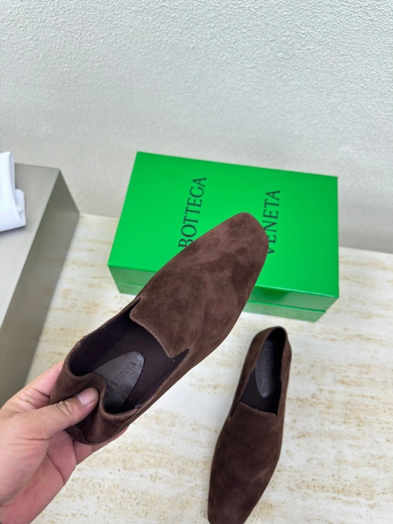 Elegant Bxttxga Vxnxta Leather Shoes 112665