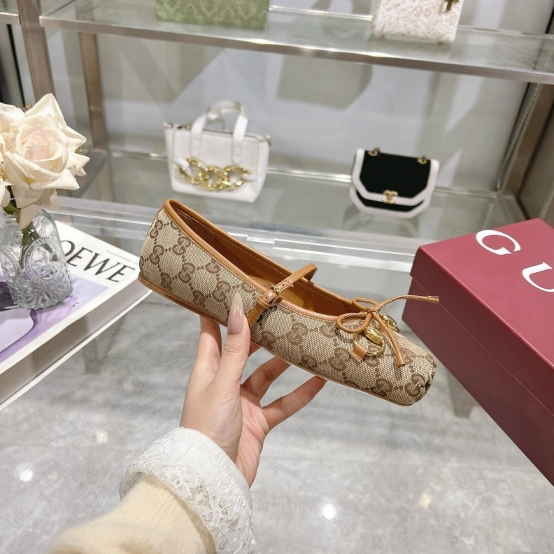 Durable Gxccx Flat Shoes 157692