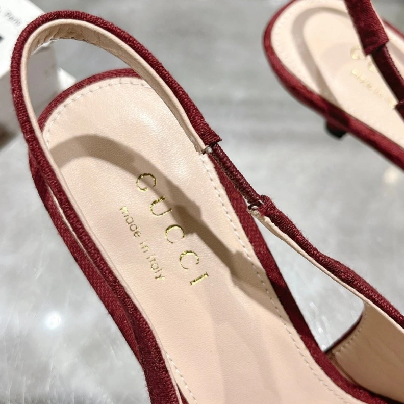 StreetReady Gxccx Sandals 157573