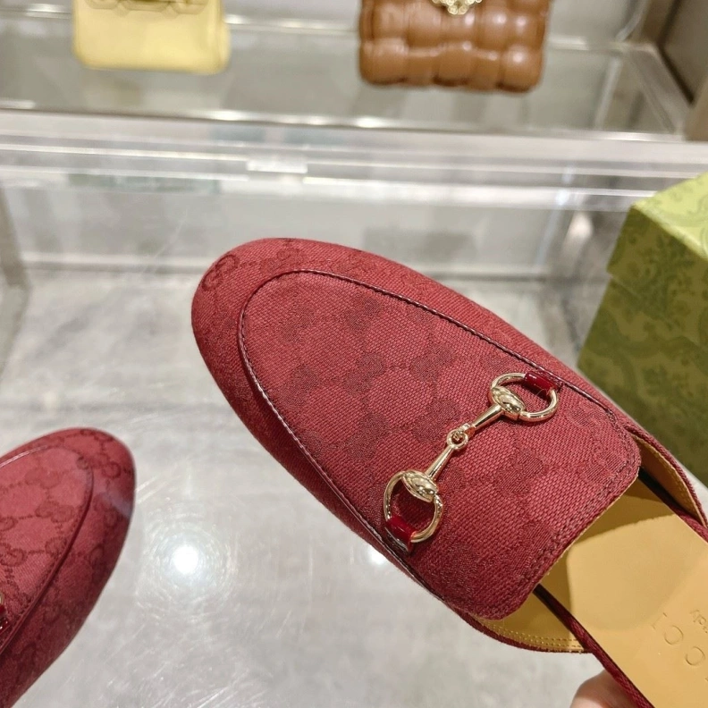 EasyMatch Gxccx Slippers 157434
