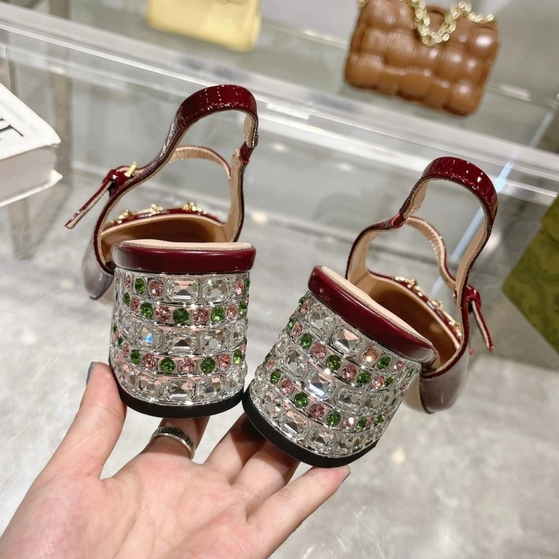 Vibrant Gxccx Sandals 157564