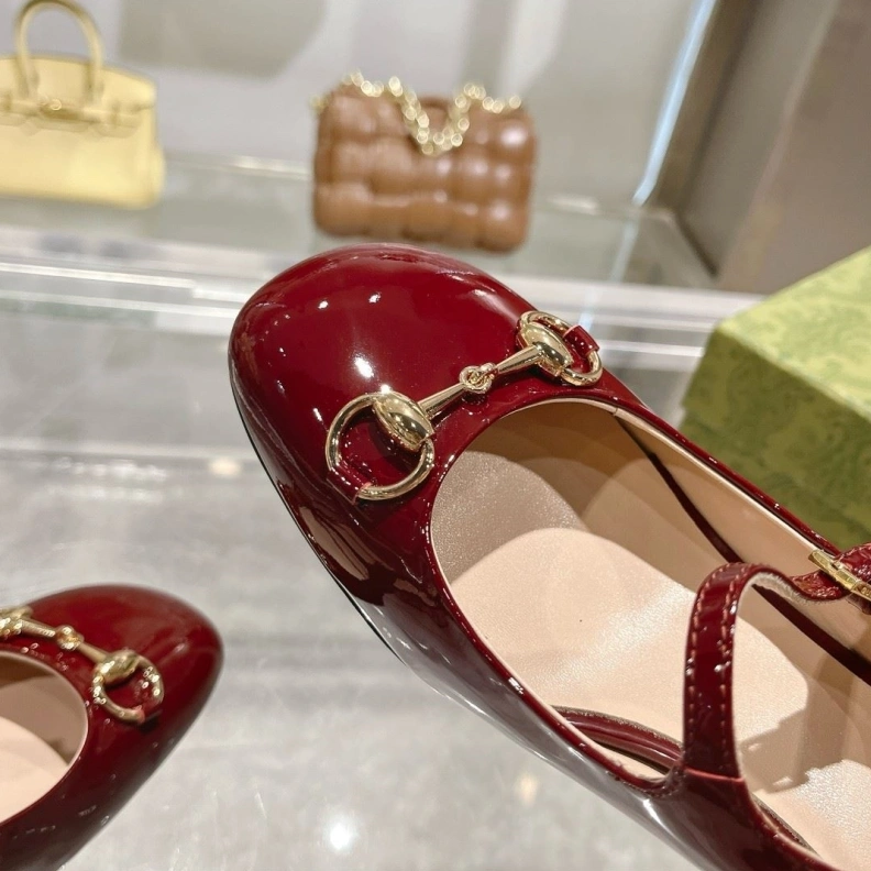 Vibrant Gxccx Sandals 157564