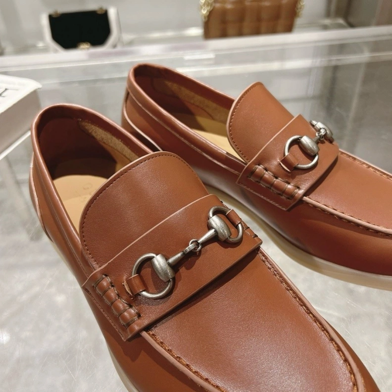 Compact Gxccx Leather Shoes 157593