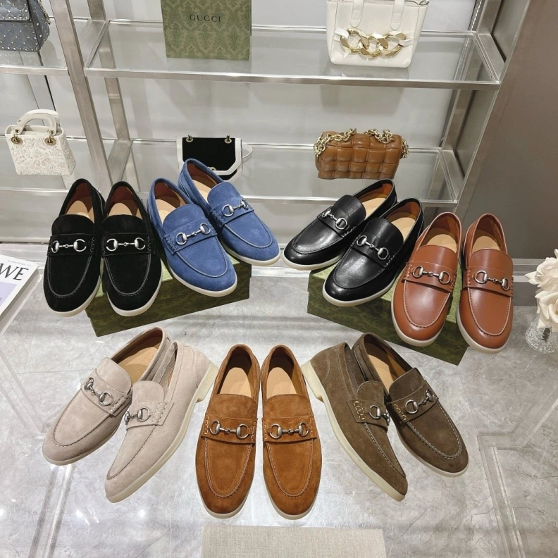 Compact Gxccx Leather Shoes 157593