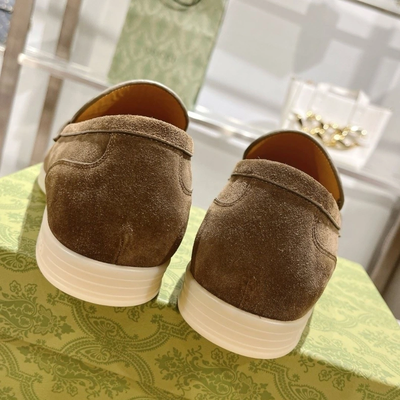 Gxccx Leather Shoes Compact 157600