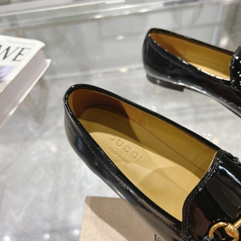 Gxccx Leather Shoes Bold 157578
