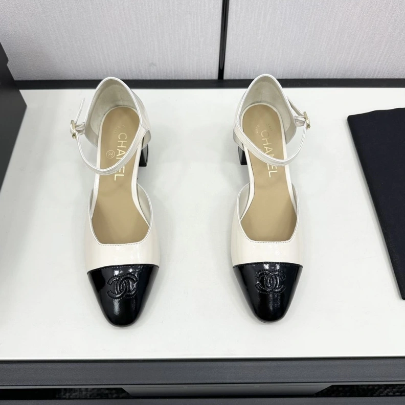 Sleek Chxnxl High Heels 120808