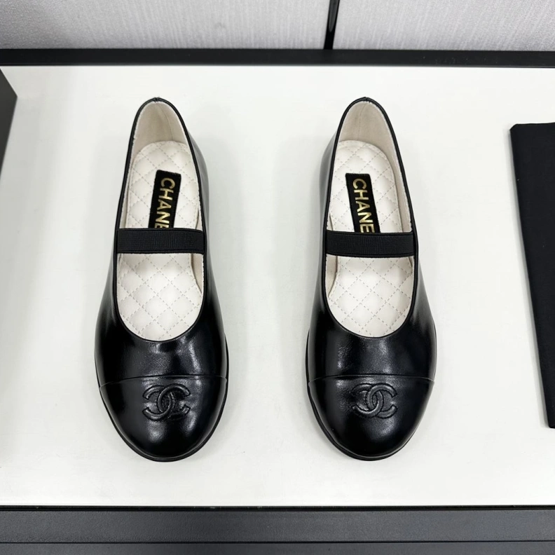 Fashionable Chxnxl Flat Shoes 121028