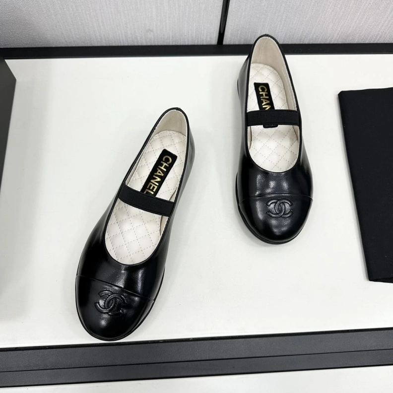 Fashionable Chxnxl Flat Shoes 121028